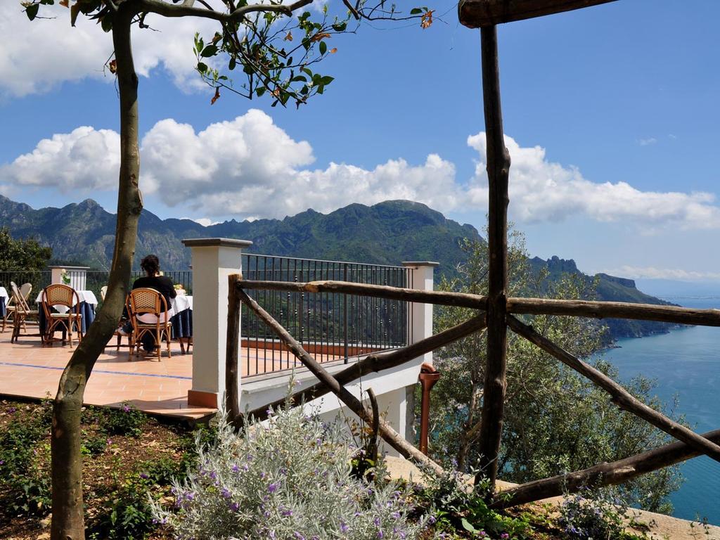 Giuliana'S View Hotel ราเวลโล ภายนอก รูปภาพ